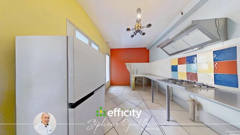 Maison - 125 m² - 8 pièces