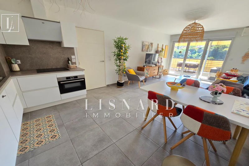 Appartement - 63 m² - 3 pièces