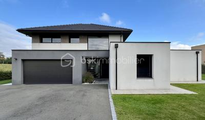 Maison - 190 m² - 6 pièces