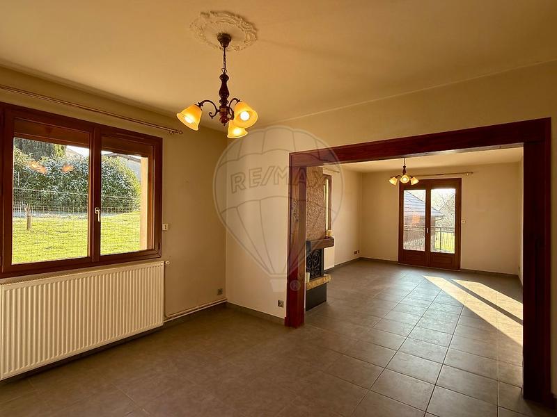 Maison - 96 m² - 4 pièces