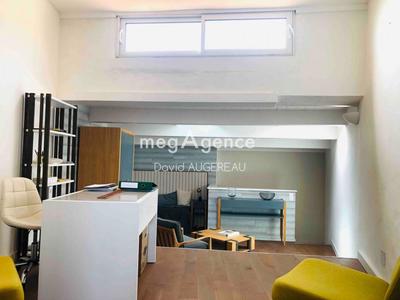 Local commercial - 103 m² - 4 pièces