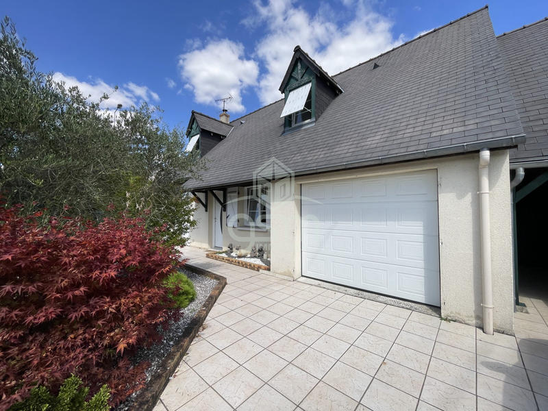 Maison - 120 m² - 7 pièces