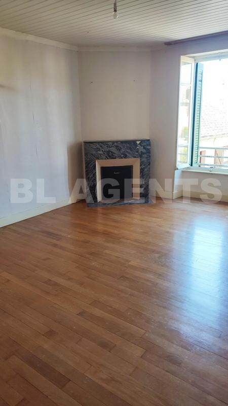 Maison ancienne - 210 m² - 10 pièces