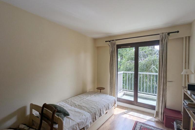 Appartement - 102 m² - 5 pièces