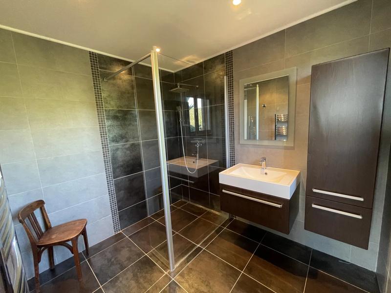 Villa - 183 m² - 6 pièces