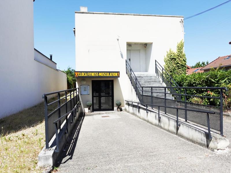 Local d'activité / Entrepôt - 460 m² - 4 pièces