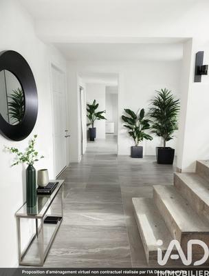 Maison - 227 m² - 7 pièces