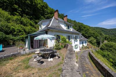 Maison - 165 m² - 6 pièces