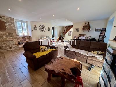 Maison - 140 m² - 6 pièces