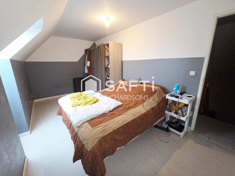 Maison - 112 m² - 8 pièces