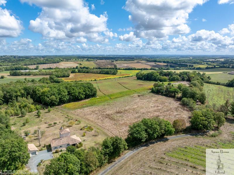 Maison traditionnelle - 142 m² - 6 pièces