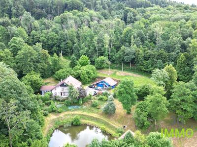 Villa - 333 m² - 20 pièces