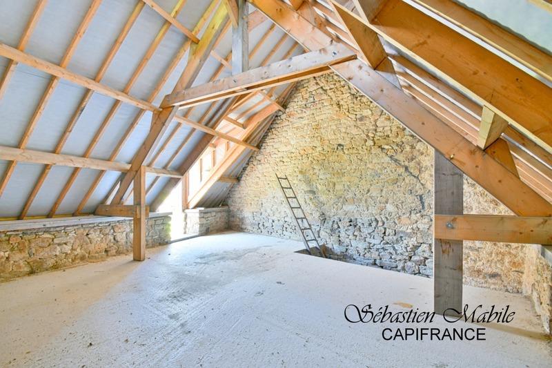 Maison - 380 m² - 8 pièces