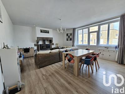 Maison - 240 m² - 11 pièces