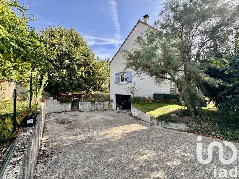 Maison - 158 m² - 8 pièces