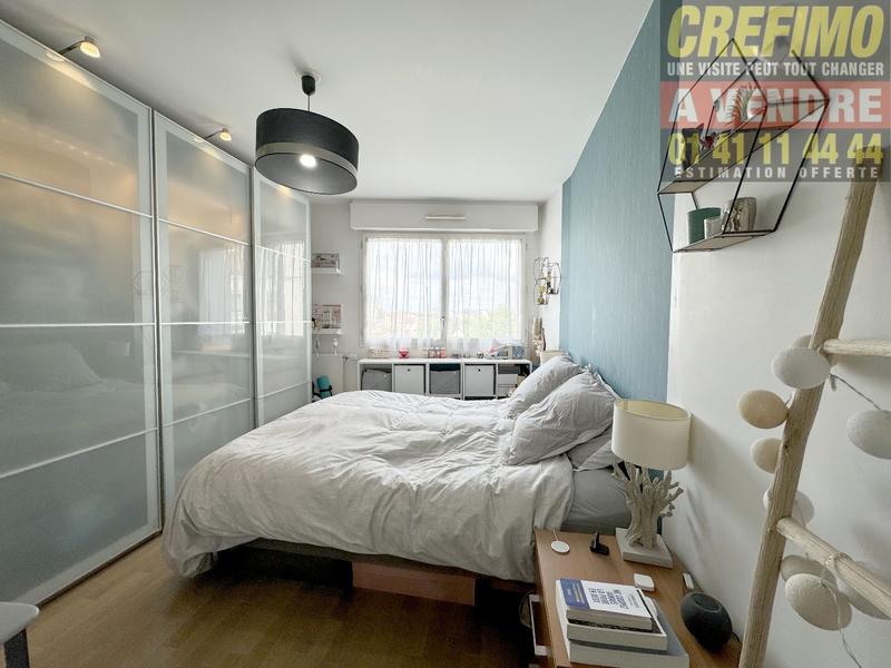 Appartement - 90 m² - 4 pièces