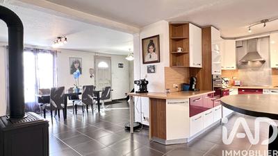 Maison - 165 m² - 5 pièces