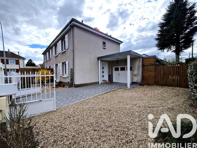 Maison - 80 m² - 4 pièces