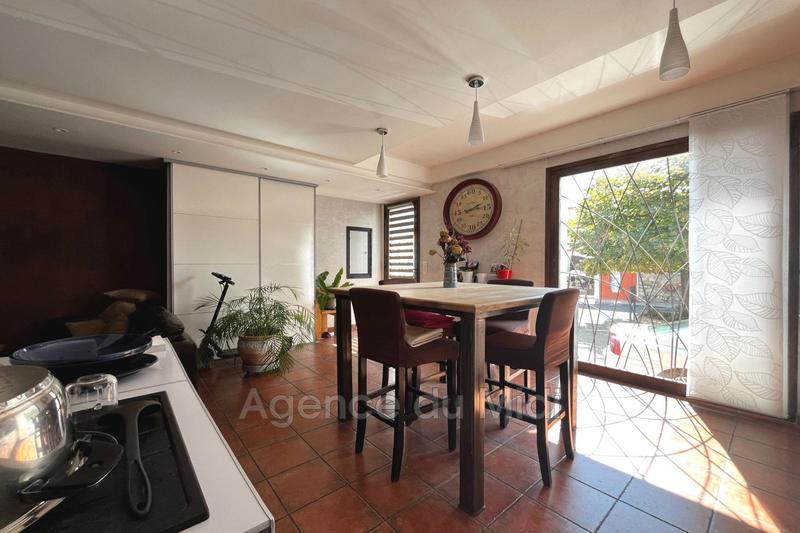 Maison de village - 94 m² - 5 pièces