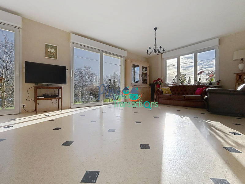 Maison - 157 m² - 6 pièces