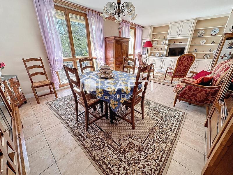 Appartement - 83 m² - 5 pièces