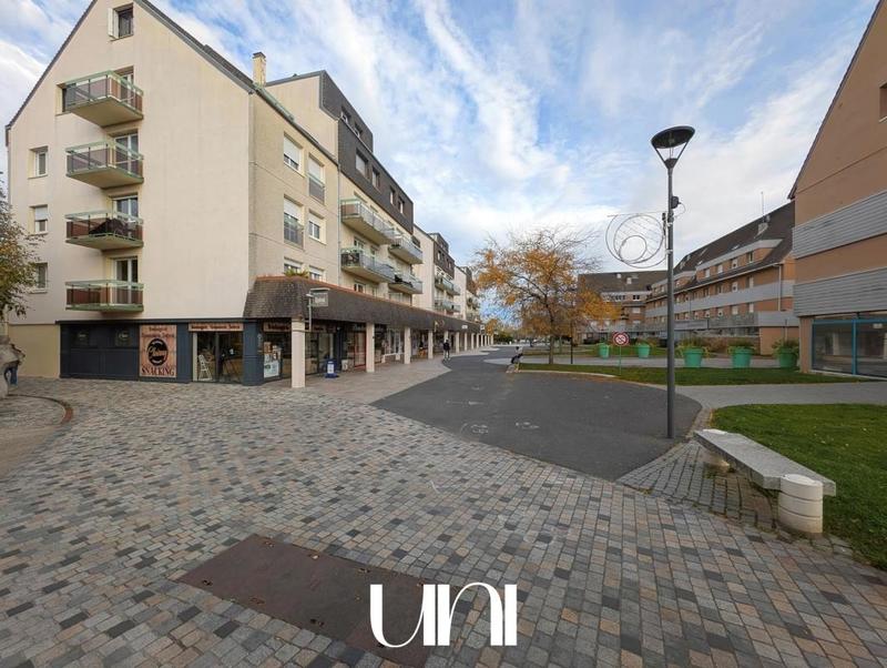 Appartement - 93 m² - 4 pièces