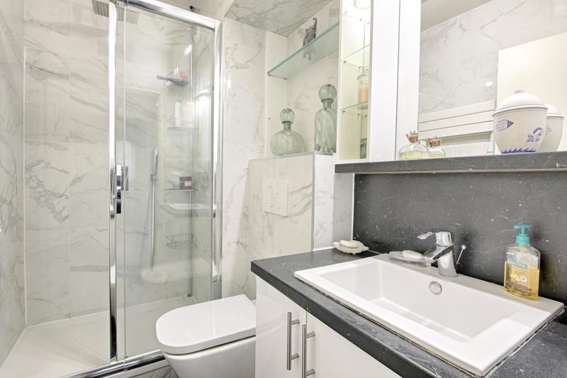 Appartement - 105 m² - 5 pièces