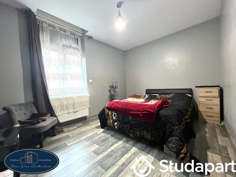 Maison - 95 m² - 4 pièces