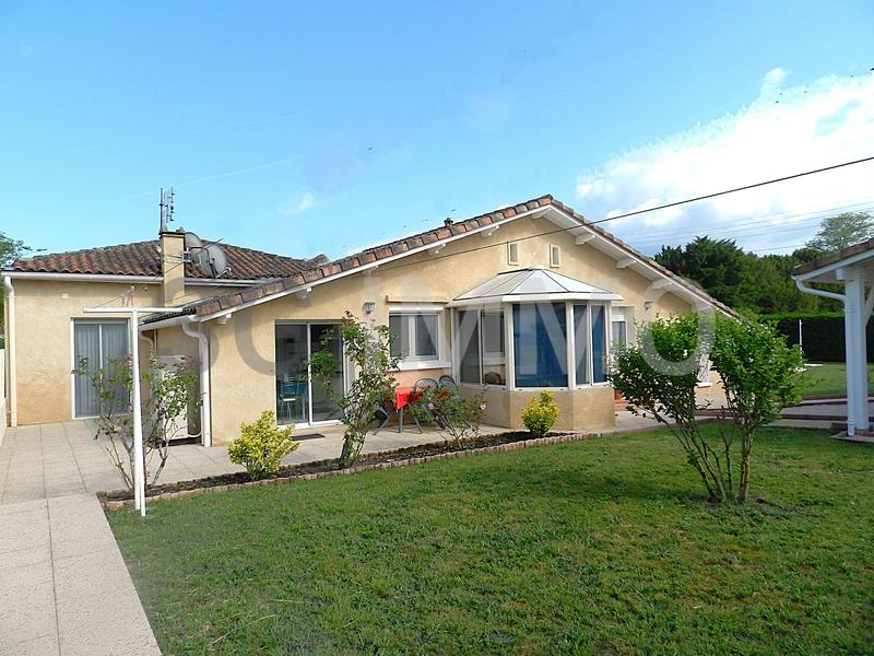 Maison - 157 m² - 7 pièces