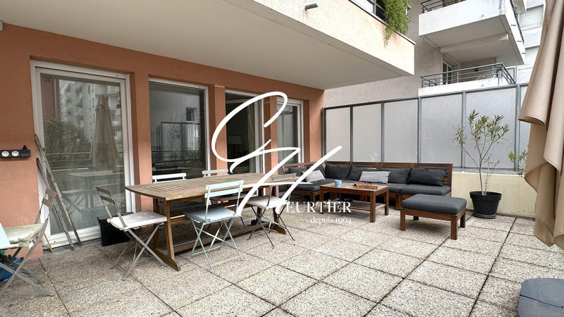 Appartement - 79 m² - 4 pièces