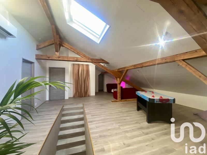 Maison - 190 m² - 7 pièces