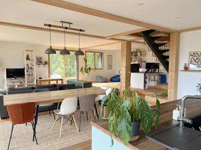 Maison contemporaine - 150 m² - 6 pièces