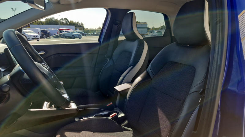 Renault Captur Mild Hybrid 140 Techno