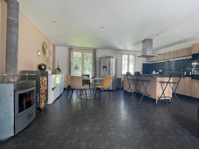 Maison - 109 m² - 5 pièces