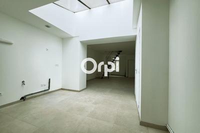 Maison - 102 m² - 5 pièces