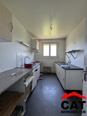 Appartement - 81 m² - 4 pièces