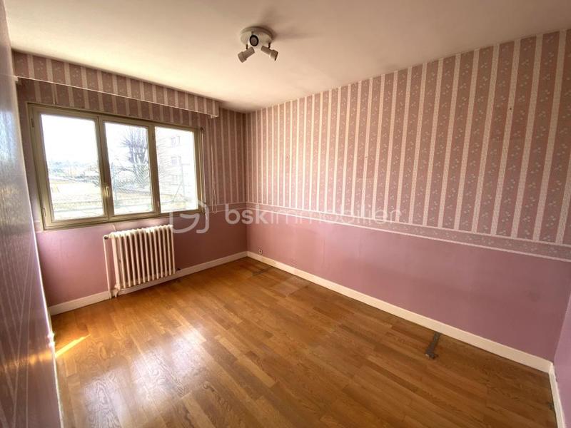 Maison traditionnelle - 144 m² - 6 pièces