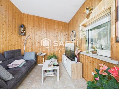 Maison - 103 m² - 5 pièces