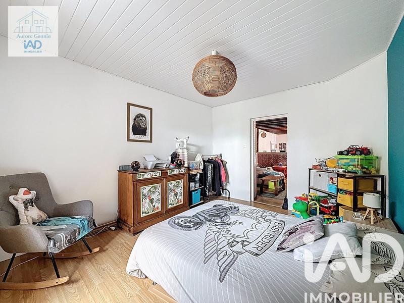 Maison - 99 m² - 4 pièces