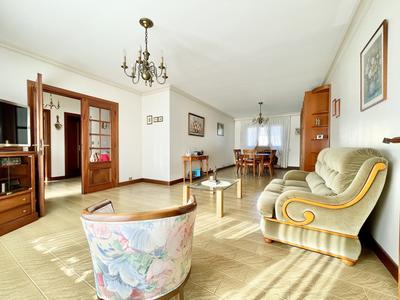 Maison - 264 m² - 7 pièces