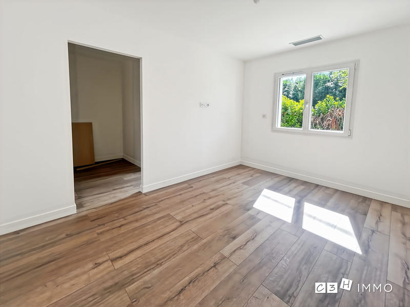 Maison - 110 m² - 4 pièces