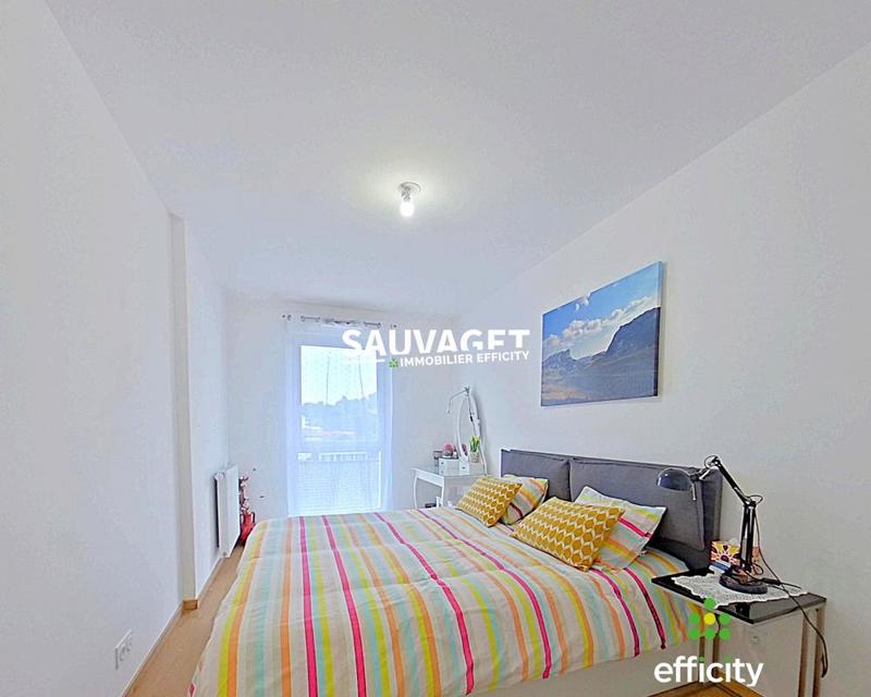 Appartement - 105 m² - 5 pièces