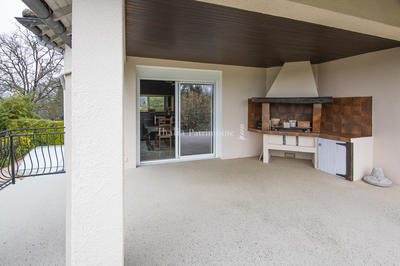 Villa - 172 m² - 7 pièces