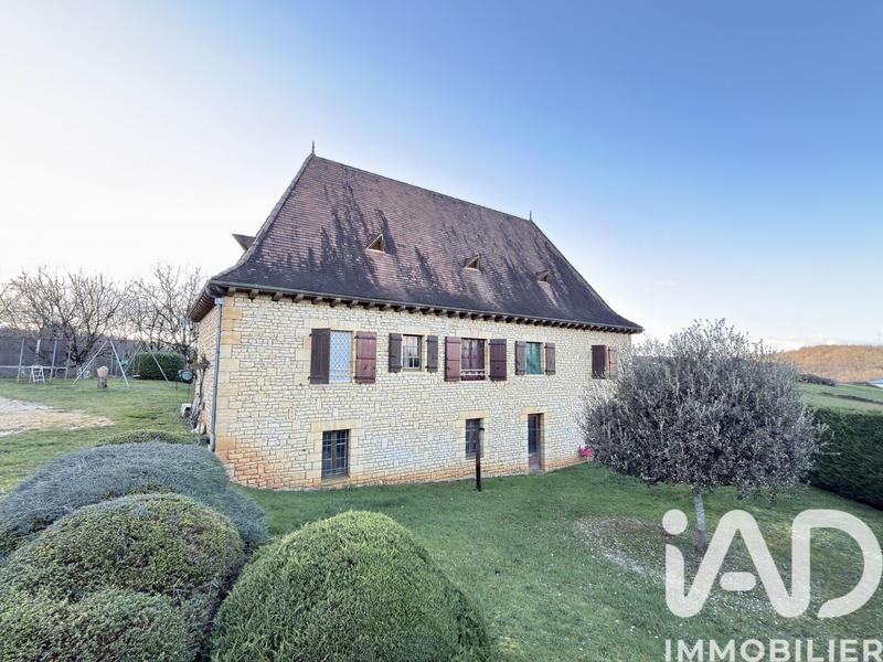 Maison - 145 m² - 5 pièces