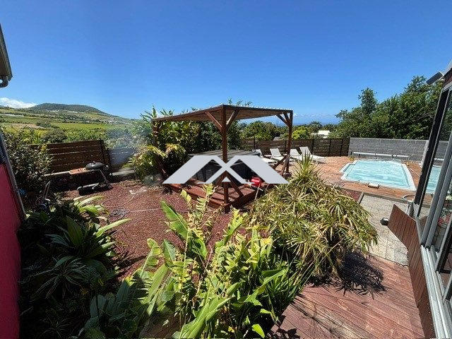 Villa - 93 m² - 5 pièces