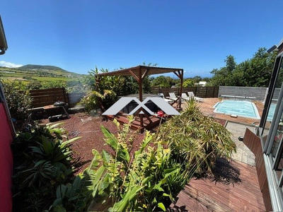 Villa - 93 m² - 5 pièces