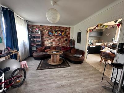 Maison - 87 m² - 4 pièces