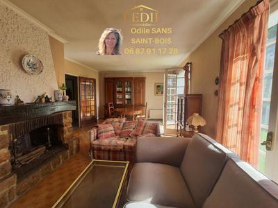 Maison - 90 m² - 4 pièces