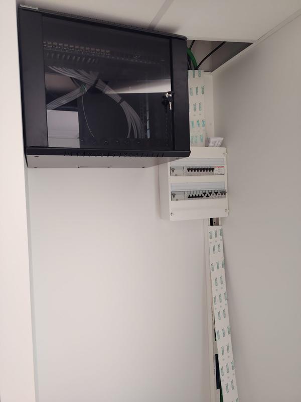 Bureau - 87 m² - 5 pièces