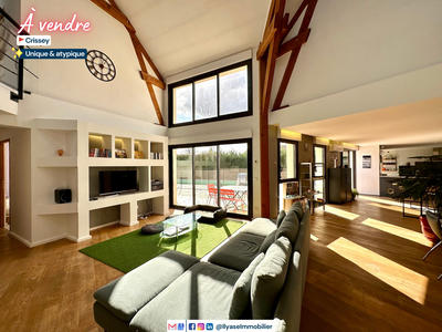 Maison - 273 m² - 8 pièces